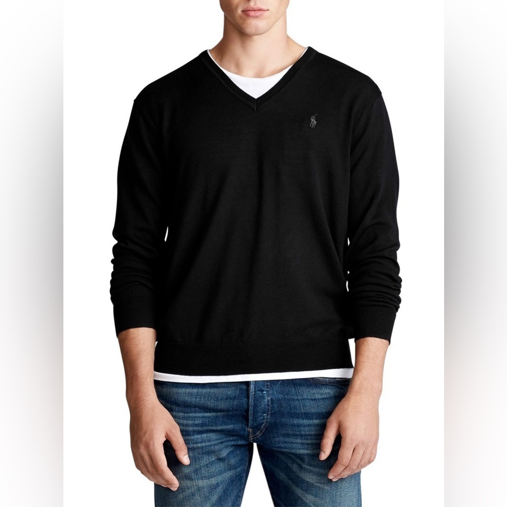 Ralph Lauren Men's Black V-Neck Sweater